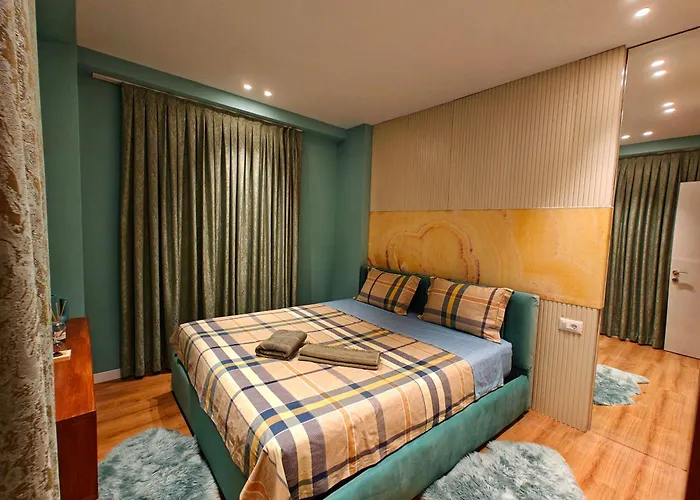 Gardenia Sui * Tirana